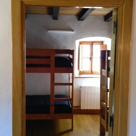 بيت شباب Mandoia Aterpetxea Arantzazu