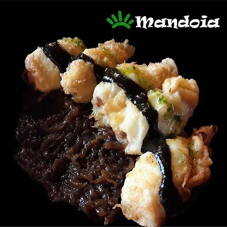 بيت شباب Mandoia Aterpetxea *