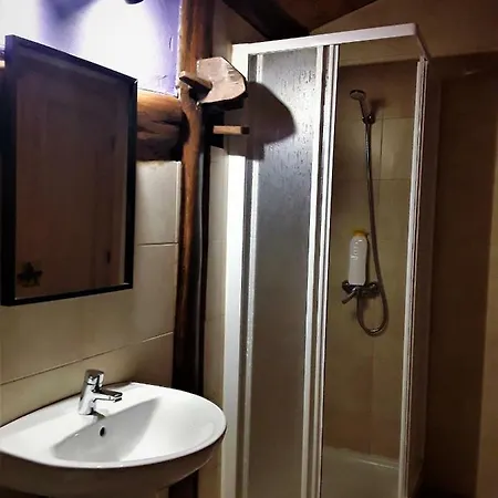 Mandoia Aterpetxea Hostal