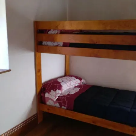 Mandoia Aterpetxea Hostal