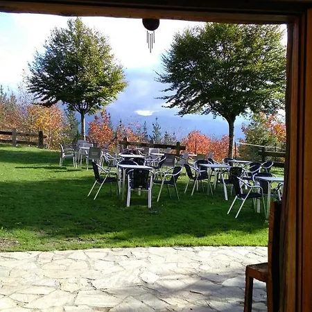 Hostal Mandoia Aterpetxea