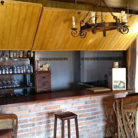 Mandoia Aterpetxea Hostal *