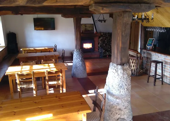 Mandoia Aterpetxea *