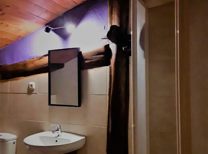 Hostel Mandoia Aterpetxea *